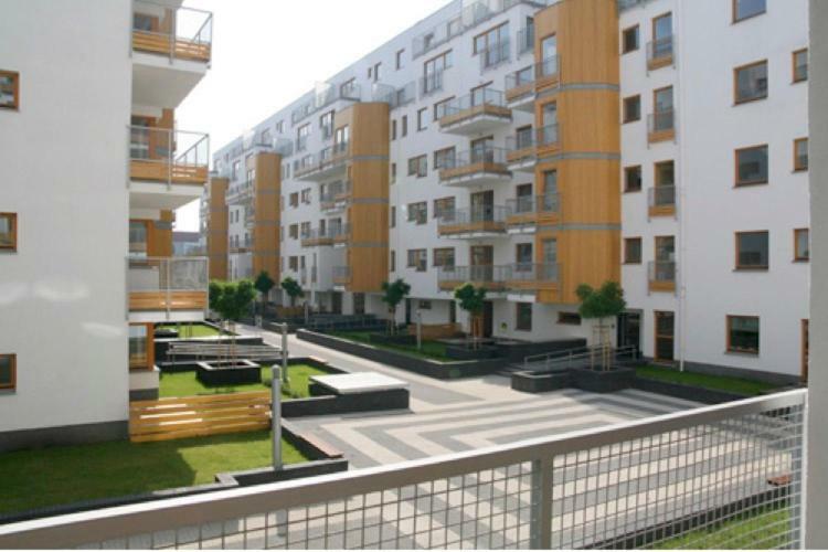 Chelmska 9, Next To Olinek Apartamento Varsóvia Exterior foto